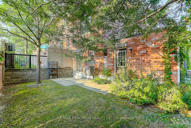 Additional image 35 of 169 Finch Ave Unit H