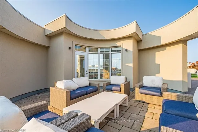 Additional image 26 of 216 OAK PARK Blvd Unit 226