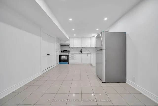 Additional image 28 of 3643 Woodruff Cres