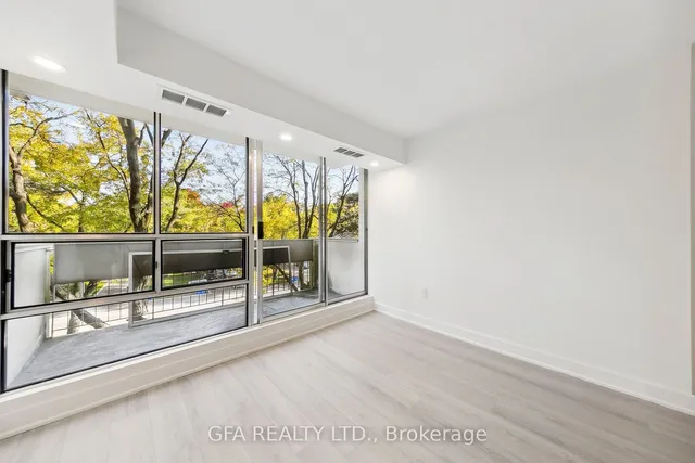 Additional image 10 of 1300 Marlborough Crt Unit 309