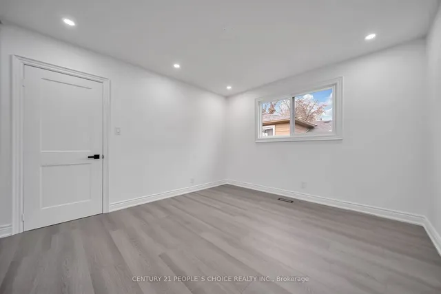 Additional image 13 of 3643 Woodruff Cres