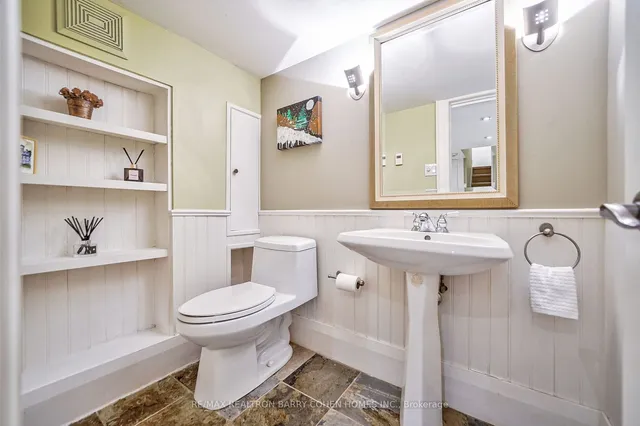 Additional image 33 of 115 Glenview Ave