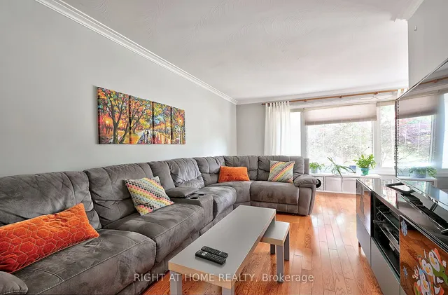 Additional image 2 of 32 Del Ria Dr