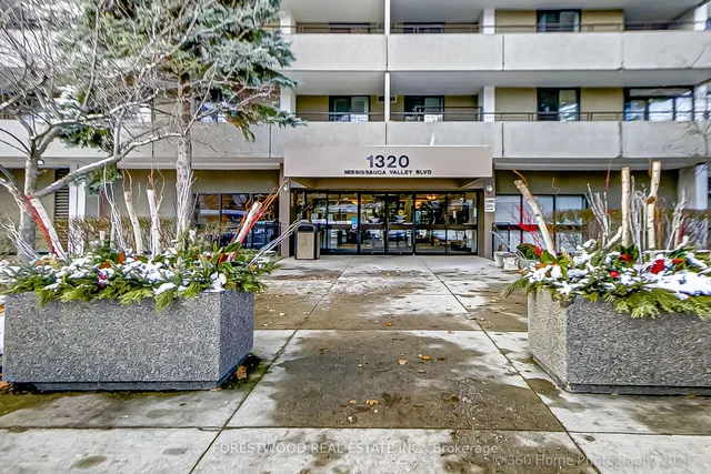 1320 Mississauga Valley Blvd Unit 1015