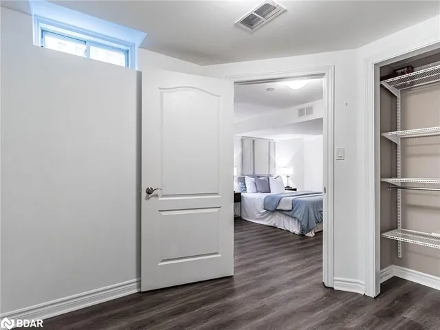 Additional image 37 of 571 Rossellini Dr