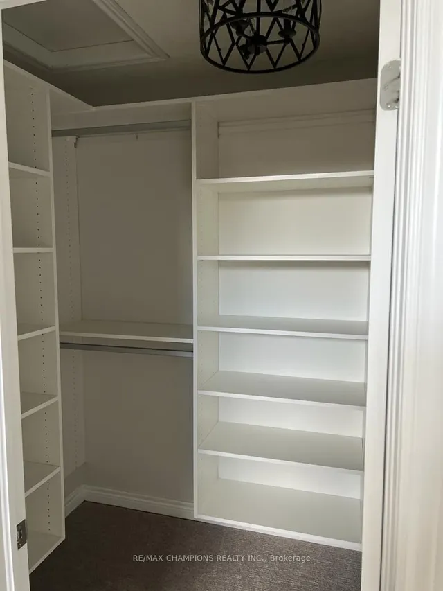 Additional image 10 of 2383 Hilda Dr