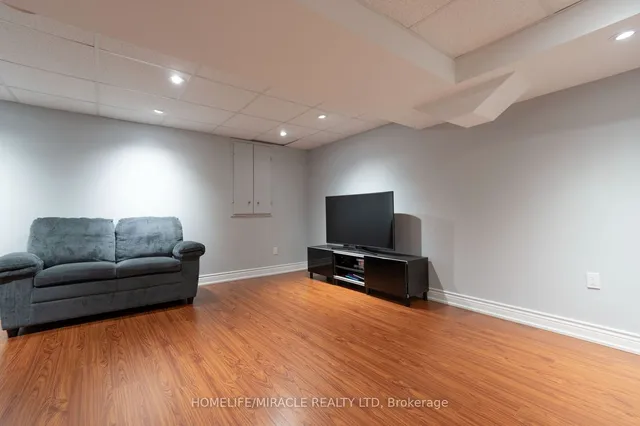 Additional image 14 of 5020 Delaware Dr Unit 29