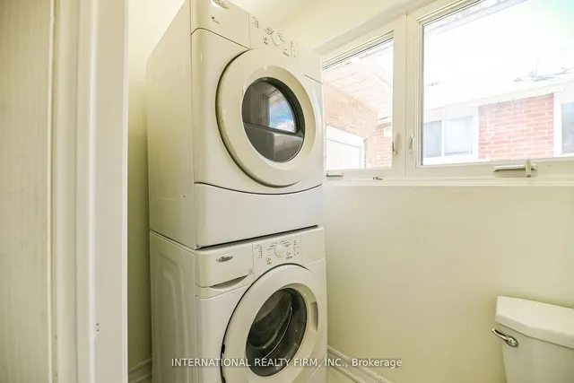 Additional image 21 of 43 Mallard Cres