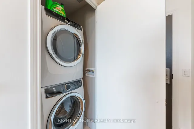 Additional image 6 of 608 Richmond St Unit LPH02