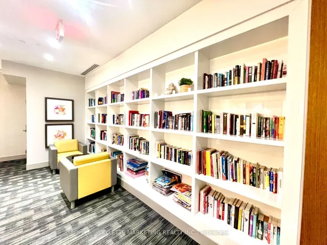 Additional image 6 of 55 Eglinton Ave Unit 111