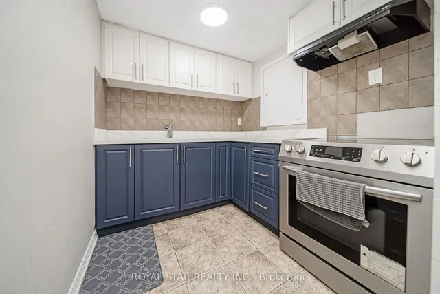 Additional image 26 of 7745 Priory Cres