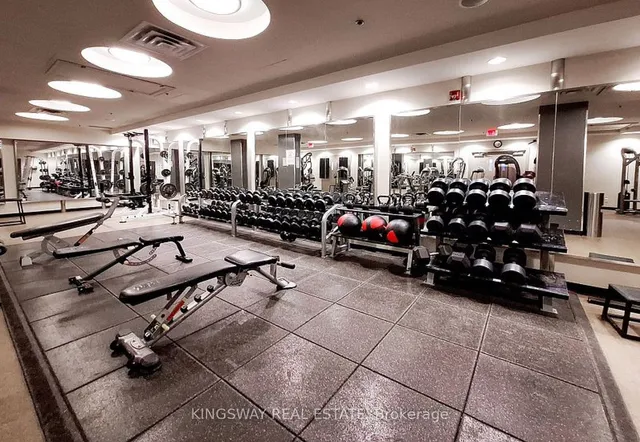 Additional image 34 of 60 Absolute Ave Unit 4004