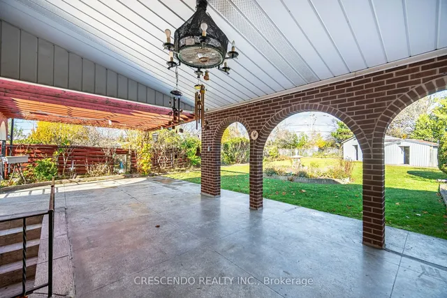 Additional image 20 of 3659 Holden Cres