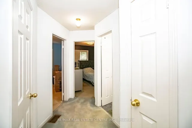 Additional image 28 of 129 Lent Cres