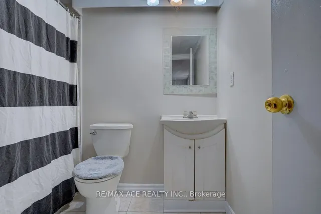 Additional image 23 of 3 Lisa St Unit 1401