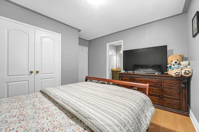 Additional image 21 of 51 El Camino Way