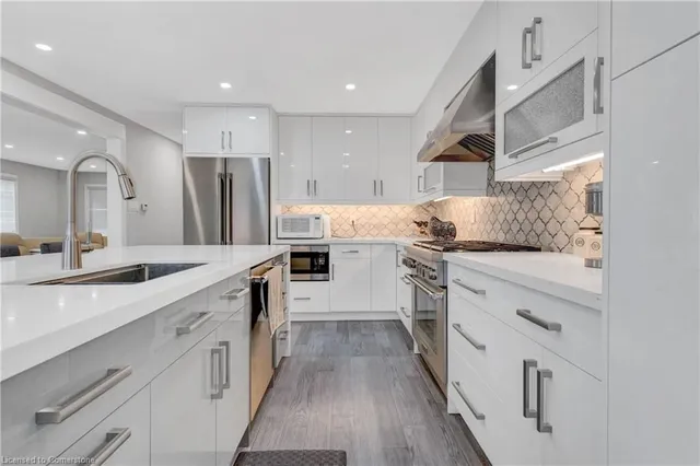 Additional image 14 of 139 Shady Pine Cir