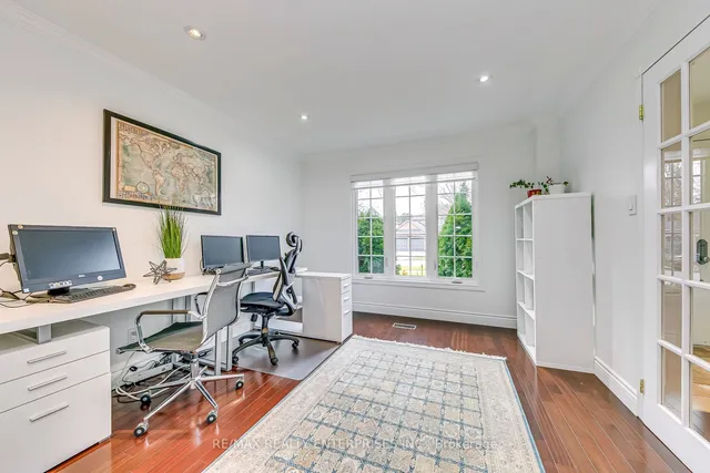 Additional image 5 of 2892 Arlington Dr