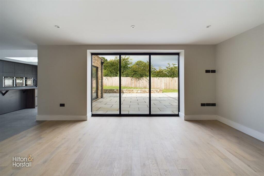 Additional image 11 of Rycroft Dairy, Wheatley Lane Road, Fence