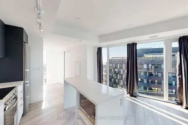 Additional image 14 of 8 Tippet Rd Unit 1410