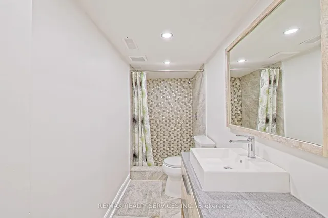 Additional image 29 of 2 Redfern St