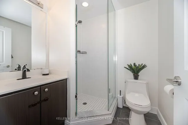 Additional image 19 of 60 absolute Ave Unit 1907