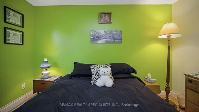 Additional image 21 of 4 Greenfield Sq