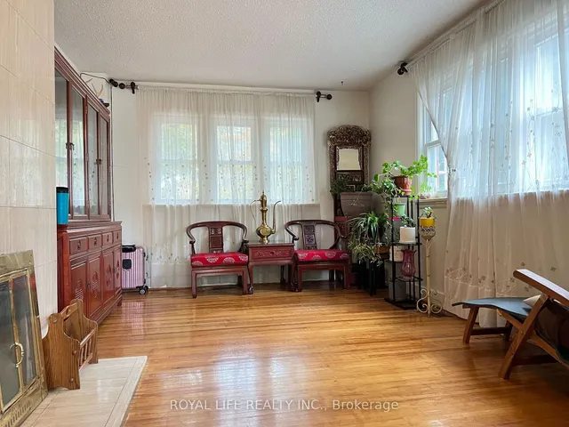 Additional image 2 of 33 Agincourt Dr