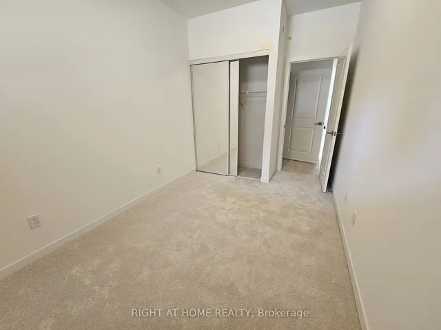 Additional image 16 of 4017 Hickory Dr Unit 05