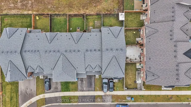 Additional image 3 of 100 Padbury Tr