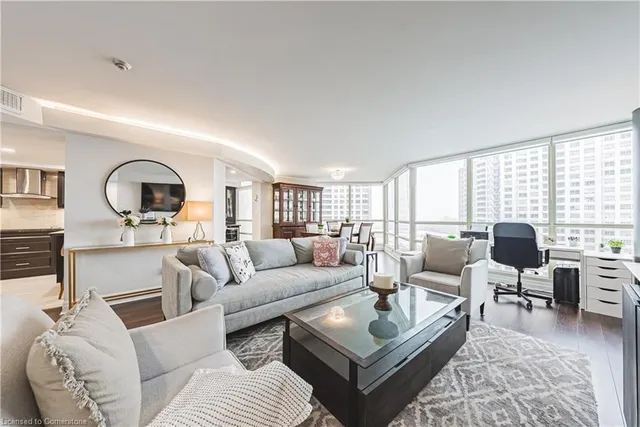 Additional image 13 of 45 Kingsbridge Garden Cir Unit 1502