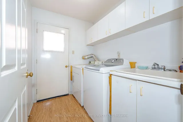 Additional image 10 of 2104 Laurelwood Dr