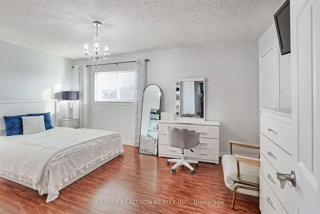 Additional image 20 of 2922 Gulfstream Way