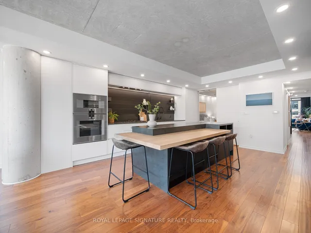 Additional image 12 of 533 Richmond St Unit Ph2