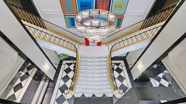 Additional image 2 of 955 Bay St Unit 427