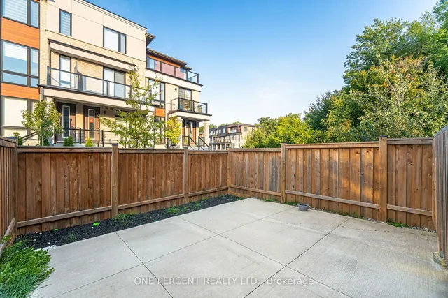 Additional image 36 of 28 Lady Evelyn Cres