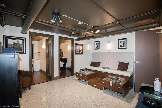 Additional image 12 of 2082 Pine St