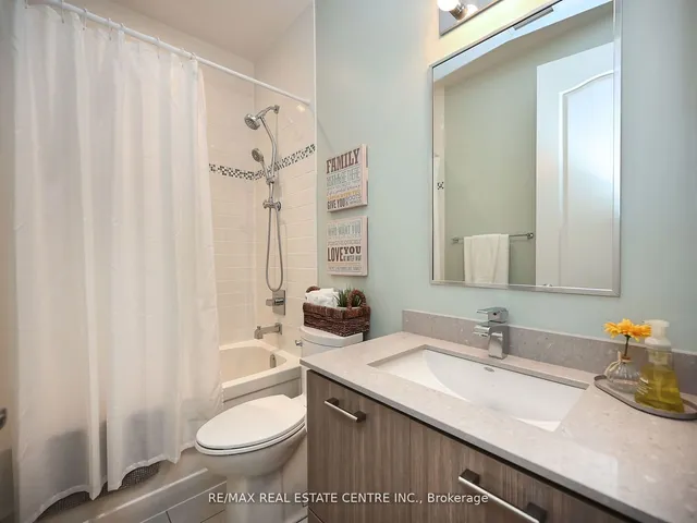 Additional image 4 of 2480 Prince Michael Dr Unit 107