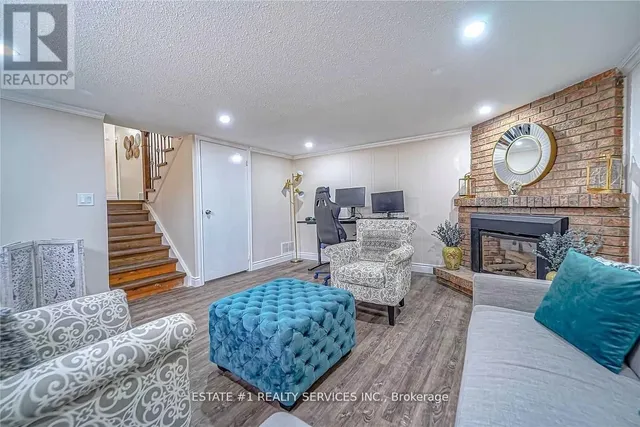 Additional image 7 of 84 Simmons Blvd