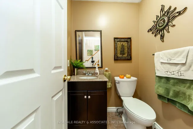 Additional image 17 of 4485 Weymouth Commons Cres