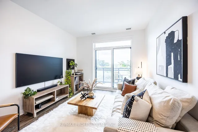 Additional image 9 of 95 Dundas St Unit 118