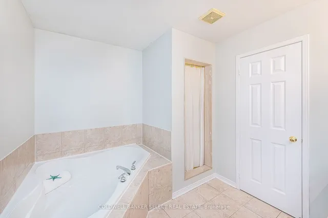 Additional image 15 of 17 Roxton Cres