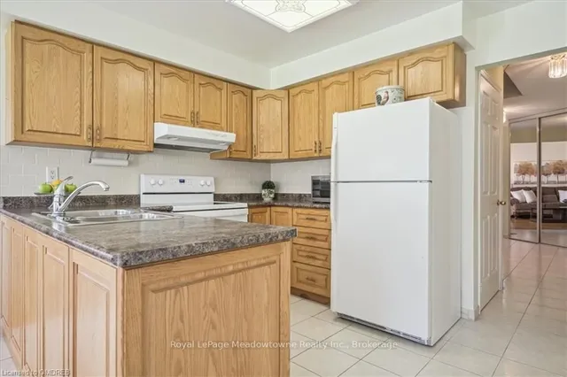 Additional image 13 of 4135 INDEPENDENCE Ave