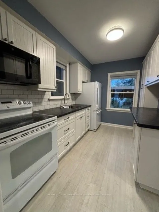 Additional image 13 of 7 Calderon Cres