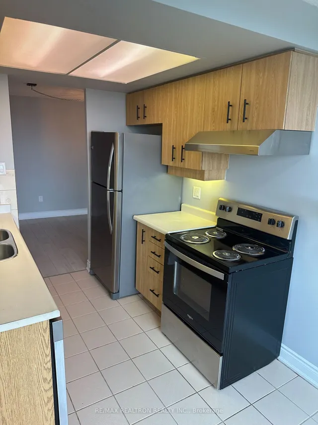 Additional image 7 of 100 County Court Blvd Unit 907