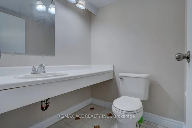 Additional image 25 of 3 Lisa St Unit 1401