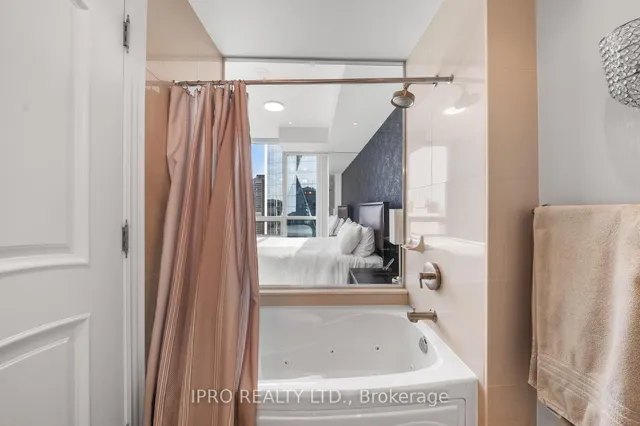 Additional image 16 of 16 Harbour St Unit 3402