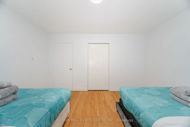 Additional image 22 of 4062 Dunmow Cres