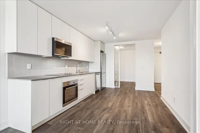 Additional image 17 of 2489 Taunton Rd Unit 418