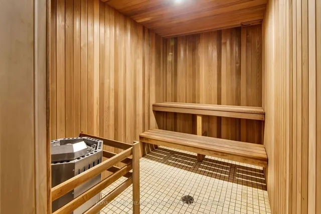 Additional image 7 of 30 Wellington St Unit 2006